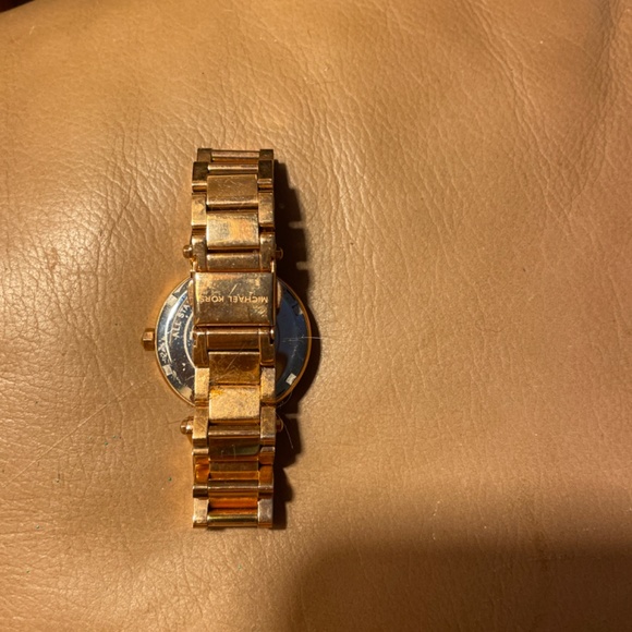 Watch - Picture 2 of 2